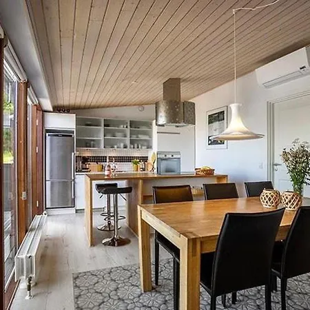 別荘 Luxury Summer House On Langeland With Sea View